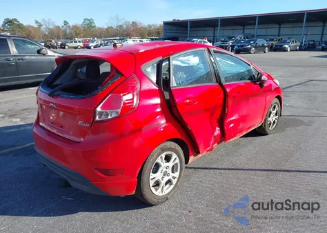 2014 Ford Fiesta Se z USA, uszkodzony, nr VIN 3FADP4EJ1EM239671